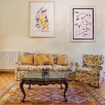 Апартаменты Michelangelo Elegant Homes In Santa Croce Флоренция