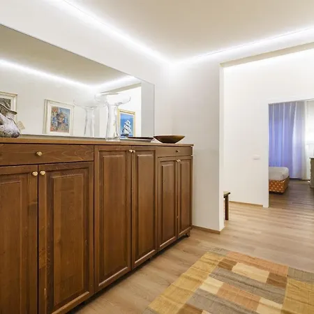 Apartament Michelangelo Elegant Homes In Santa Croce *