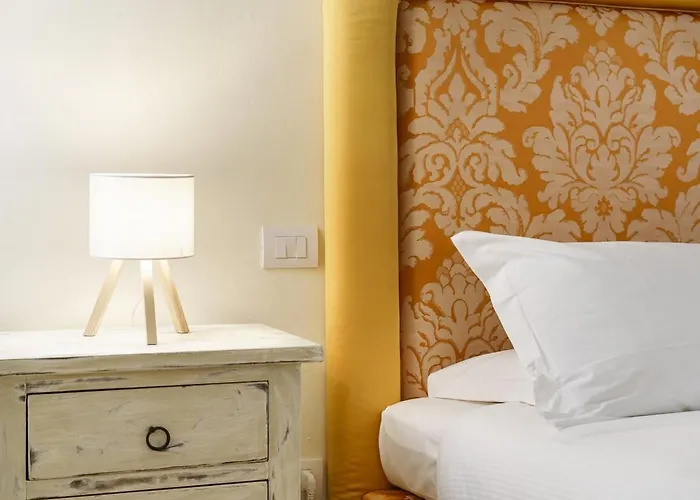 Michelangelo Elegant Homes In Santa Croce *